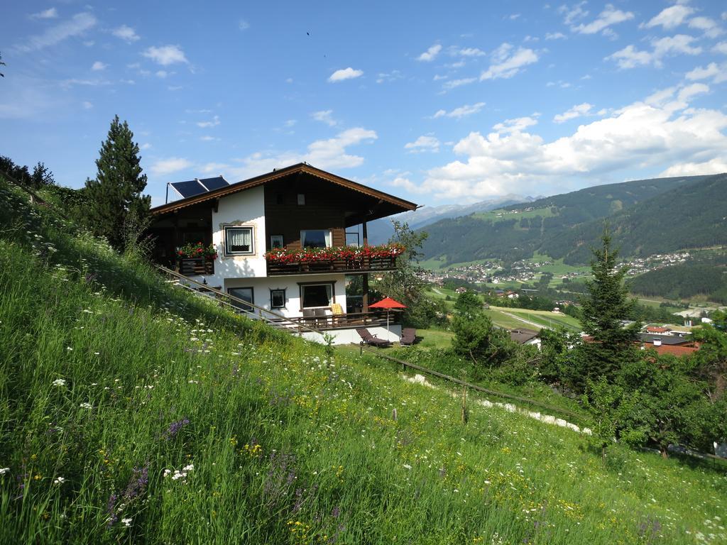 Ferienwohnung Eller Telfes im Stubai Room photo