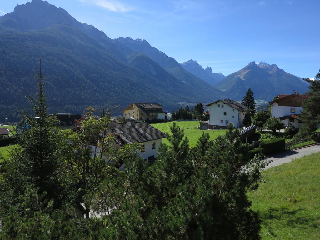 Ferienwohnung Eller Telfes im Stubai Exterior photo